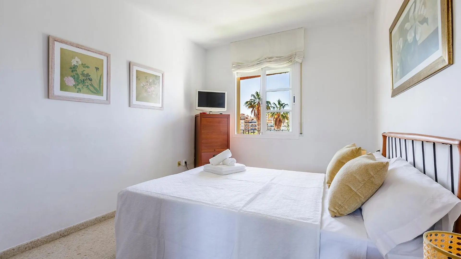 Apartment Home Olimpo Torre Del Mar Spain